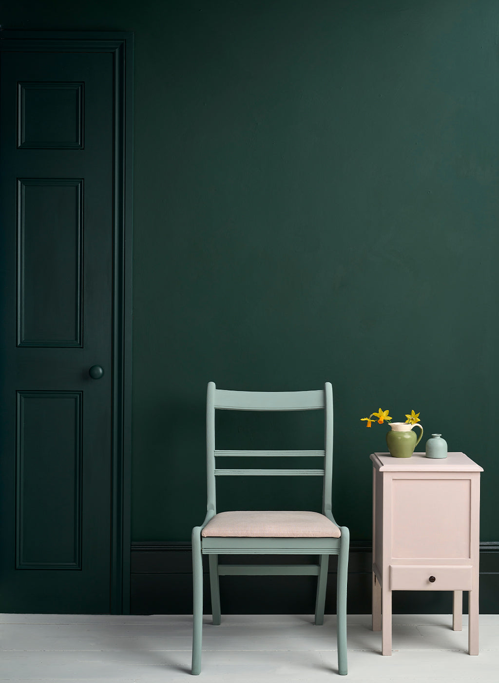 Knightsbridge Green Satin Paint by Annie Sloan