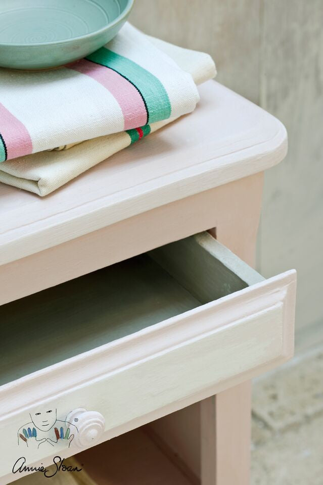 Annie Sloan Chalk Paint™ - Antoinette