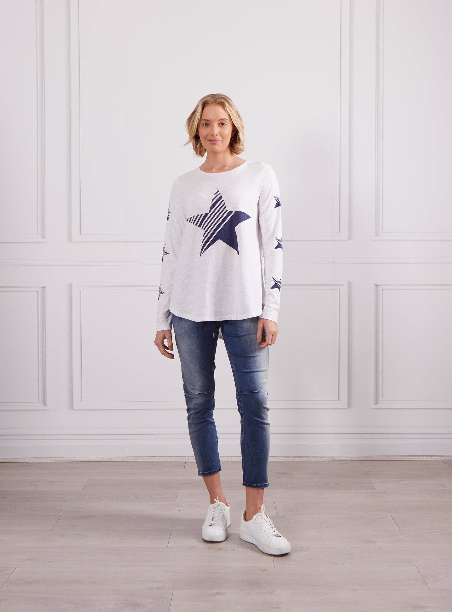 Star Tee Long Sleeve - White