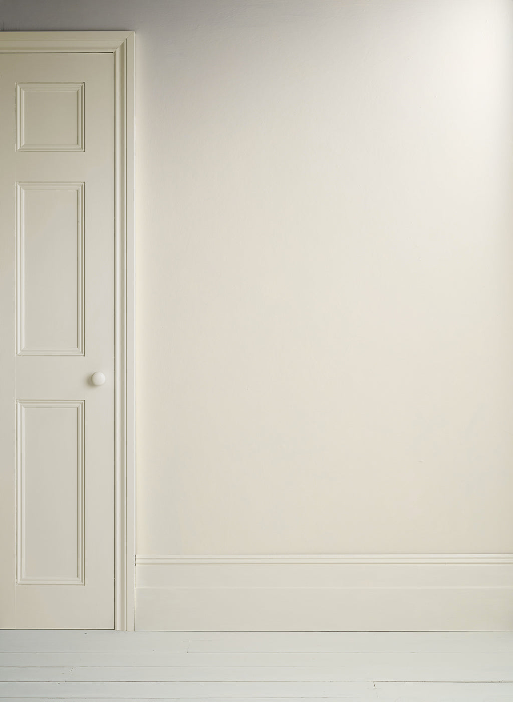 Old White Satin Paint by Annie Sloan