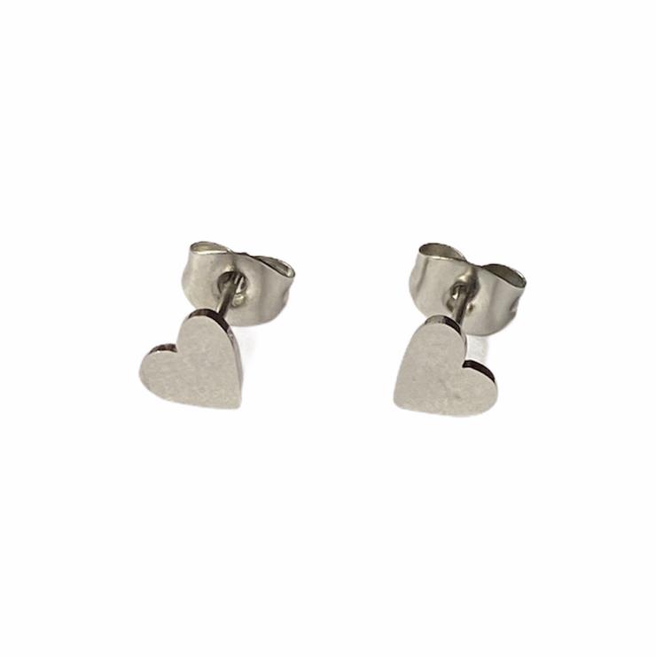 Heart Earrings Studs - Silver or Gold