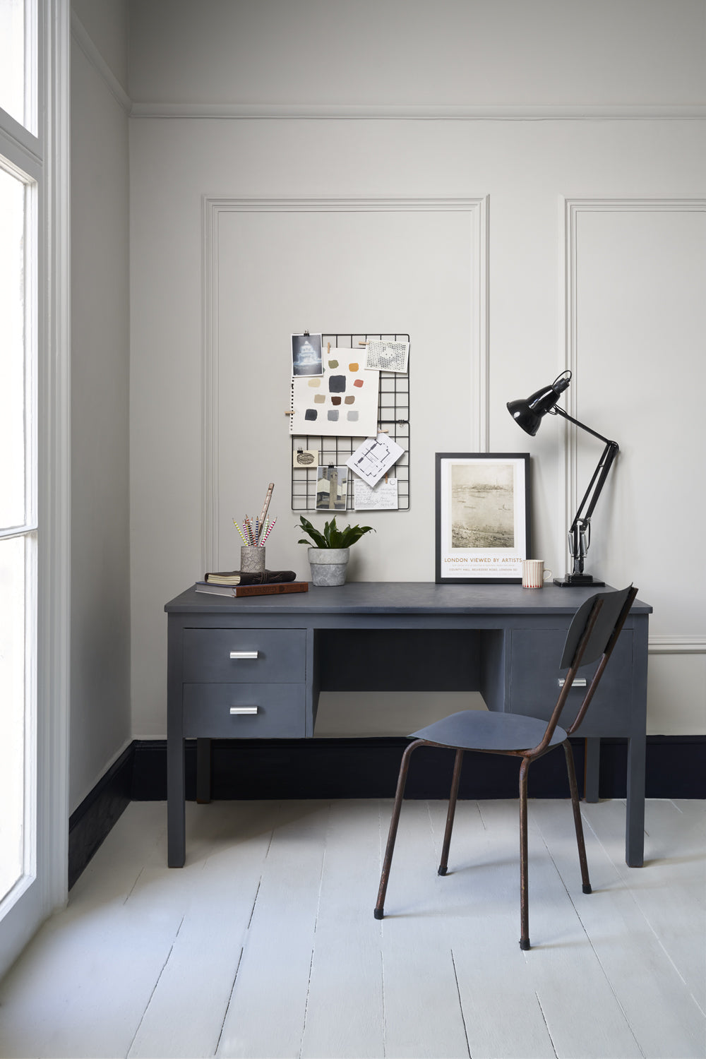 Annie Sloan Chalk Paint™ - Whistler Grey NEW!